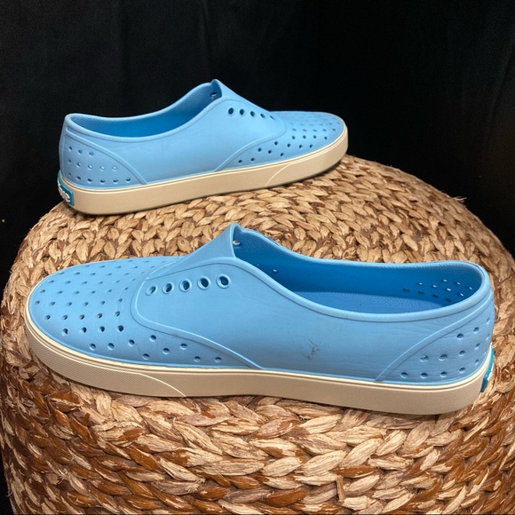 Native powder baby blue slip on - Picture 5 of 7